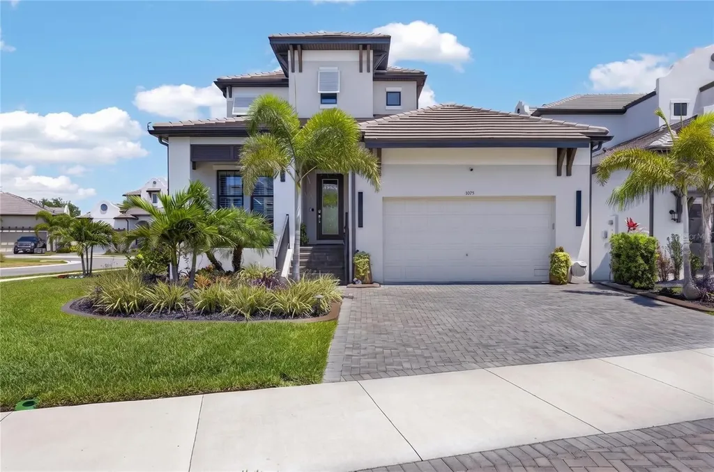 1075 Seagrape Drive Ruskin FL 33570