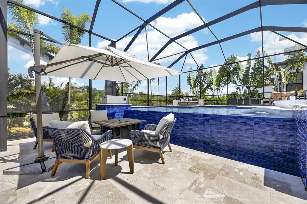 1075 Seagrape Drive Ruskin FL 33570