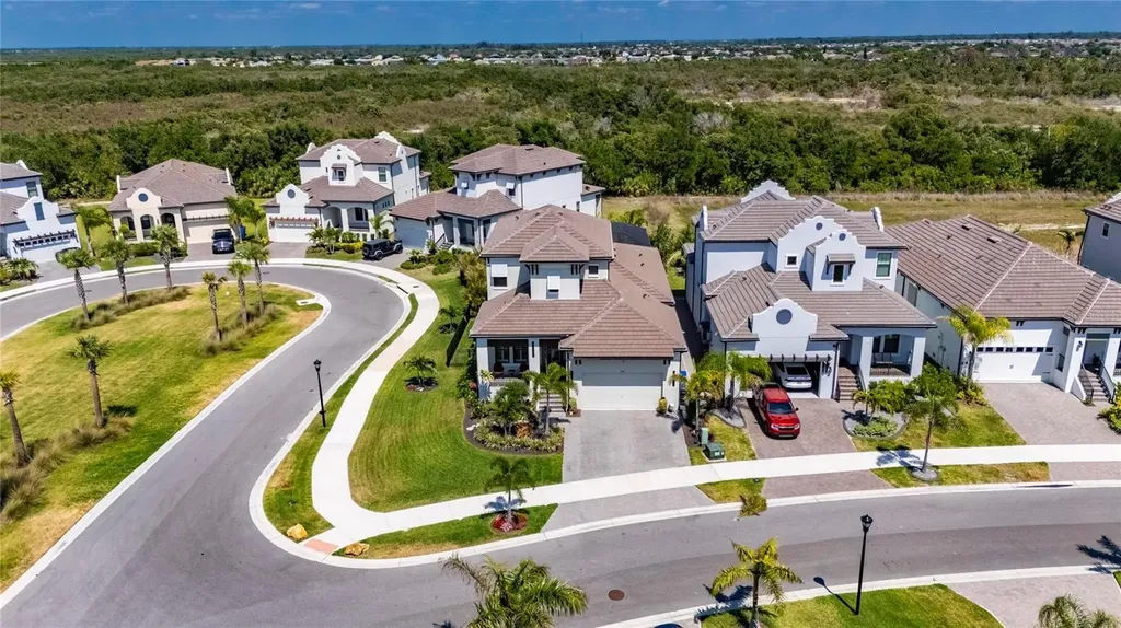 1075 Seagrape Drive Ruskin FL 33570