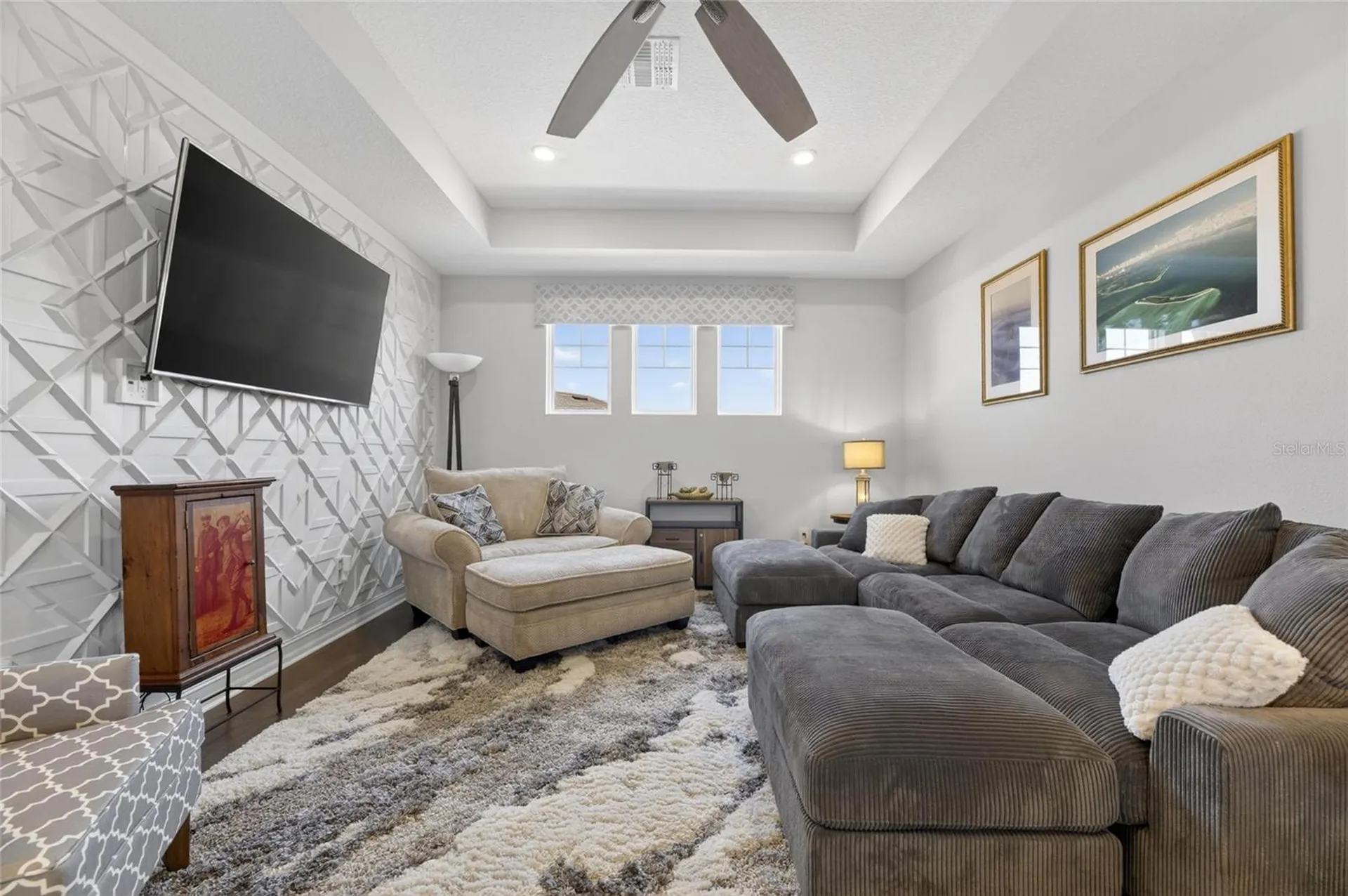 1075 Seagrape Drive Ruskin FL 33570