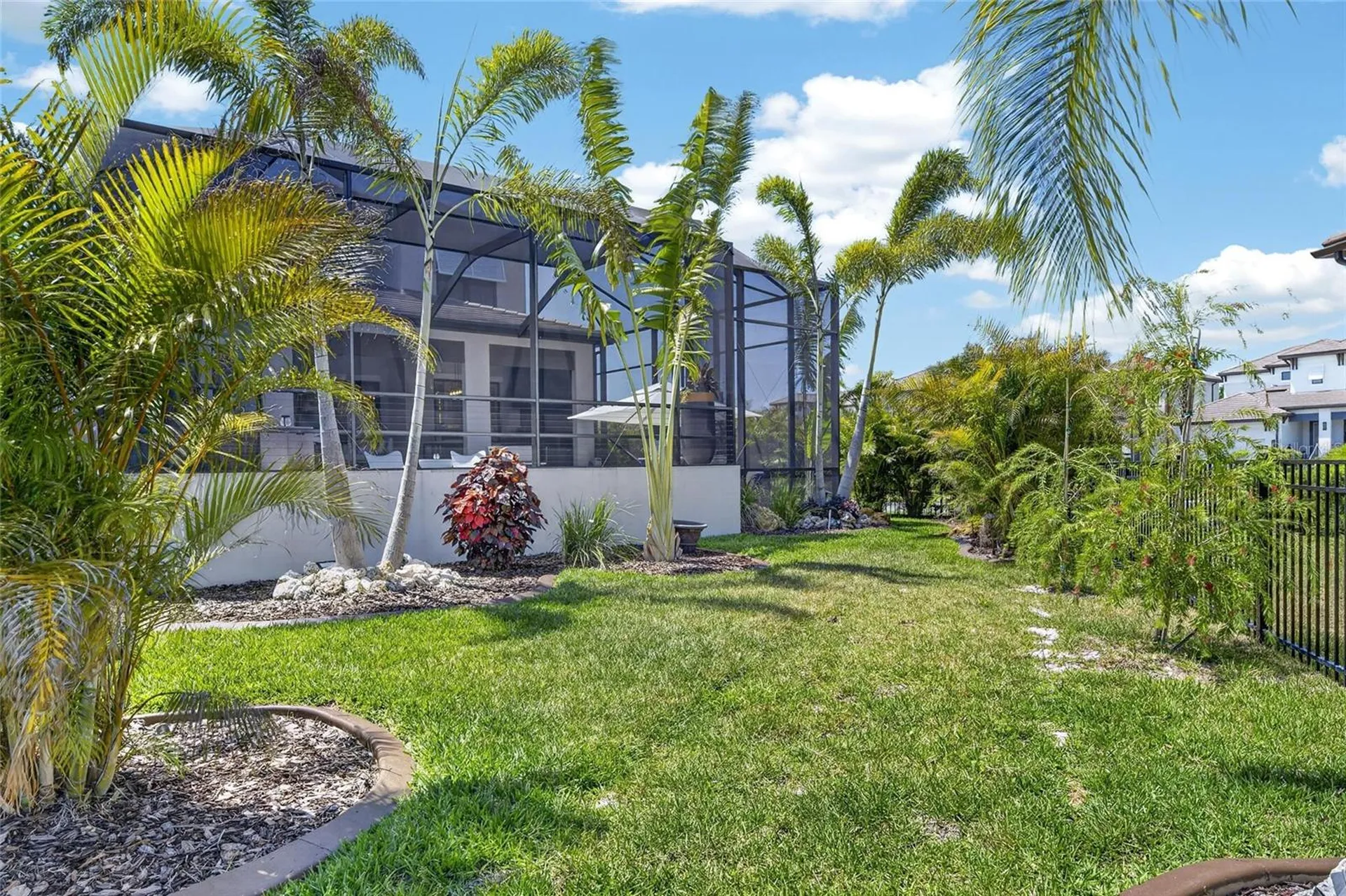 1075 Seagrape Drive Ruskin FL 33570