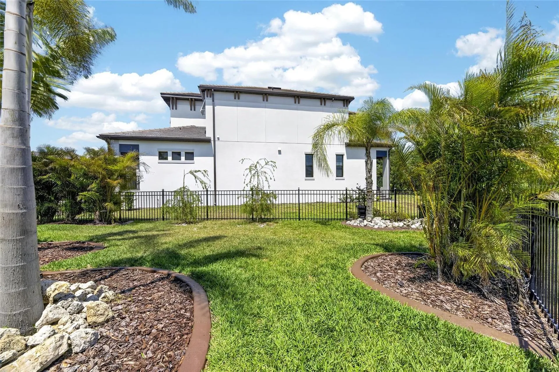 1075 Seagrape Drive Ruskin FL 33570