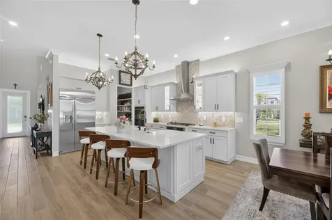 1075 Seagrape Drive Ruskin FL 33570