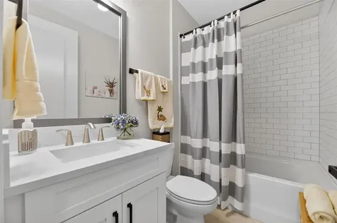 1075 Seagrape Drive Ruskin FL 33570