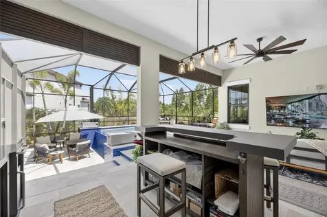 1075 Seagrape Drive Ruskin FL 33570