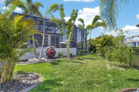 1075 Seagrape Drive Ruskin FL 33570
