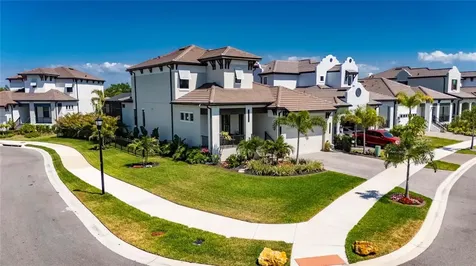 1075 Seagrape Drive Ruskin FL 33570