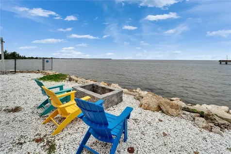 1075 Seagrape Drive Ruskin FL 33570