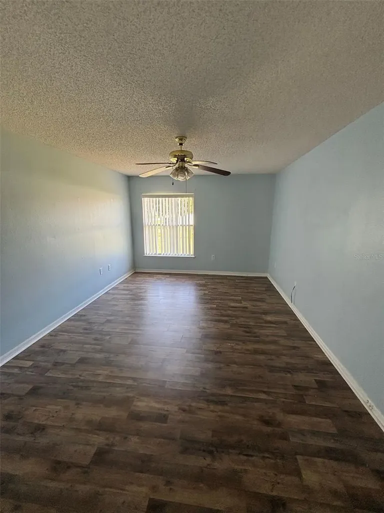 1001 Eiffel Lane Kissimmee FL 34759