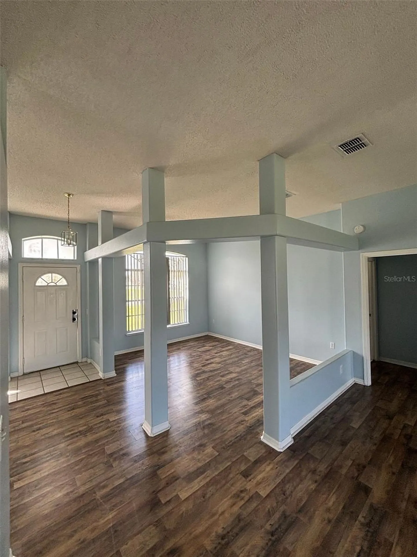 1001 Eiffel Lane Kissimmee FL 34759