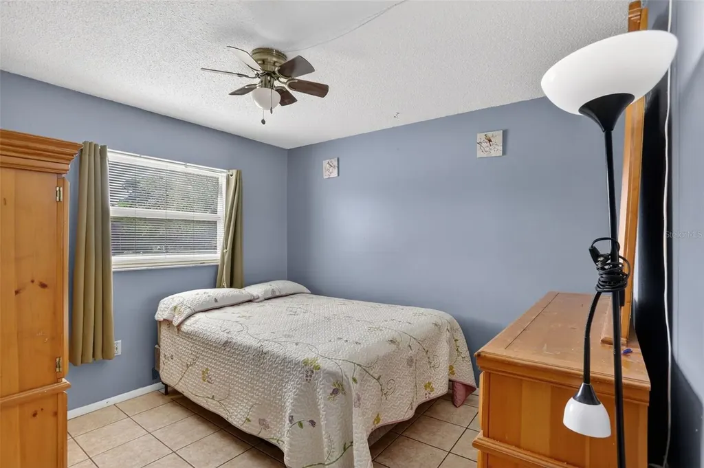 4202 Crossen Drive Orlando FL 32822