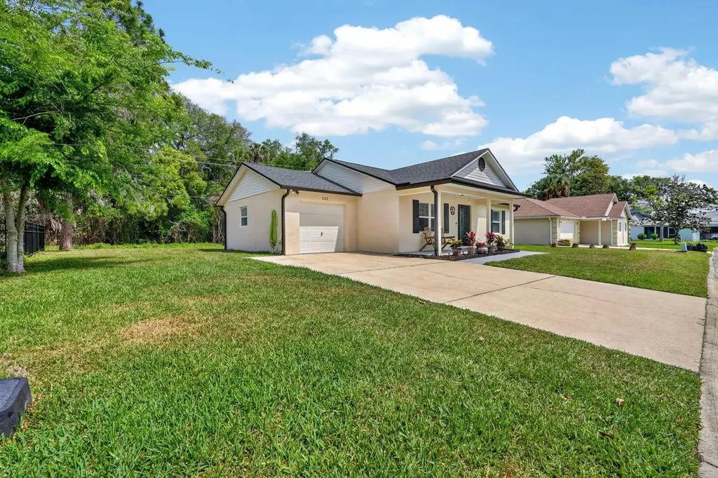 228 River Island Circle St Augustine FL 32095