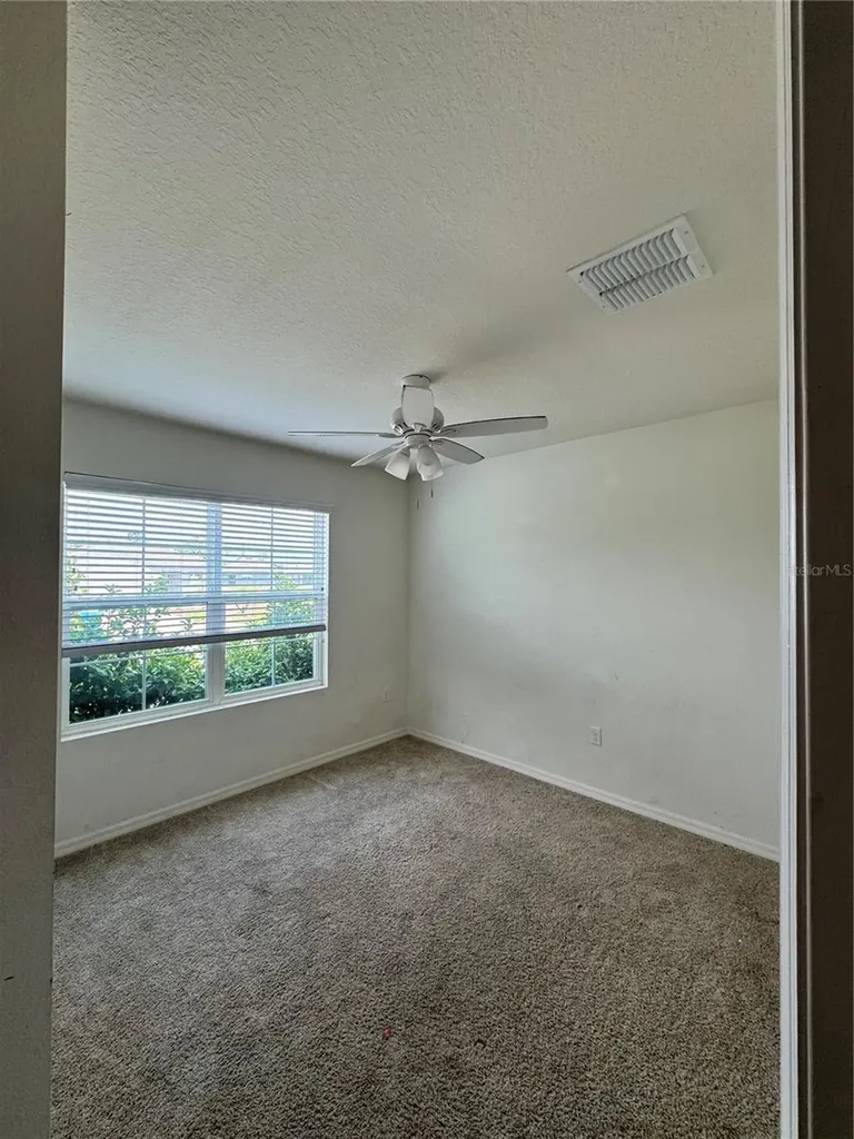 1325 Winter Gray Circle Deltona FL 32738