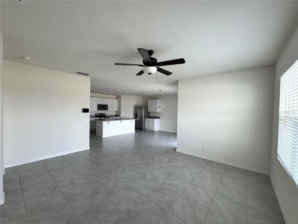 1325 Winter Gray Circle Deltona FL 32738