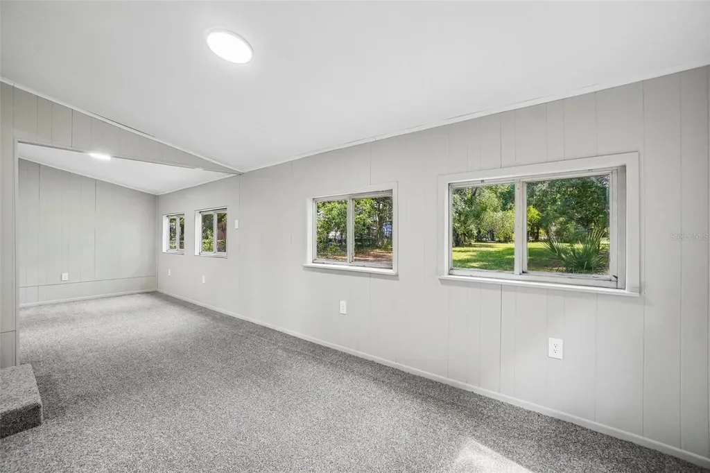 620 2nd Street Polk City FL 33868