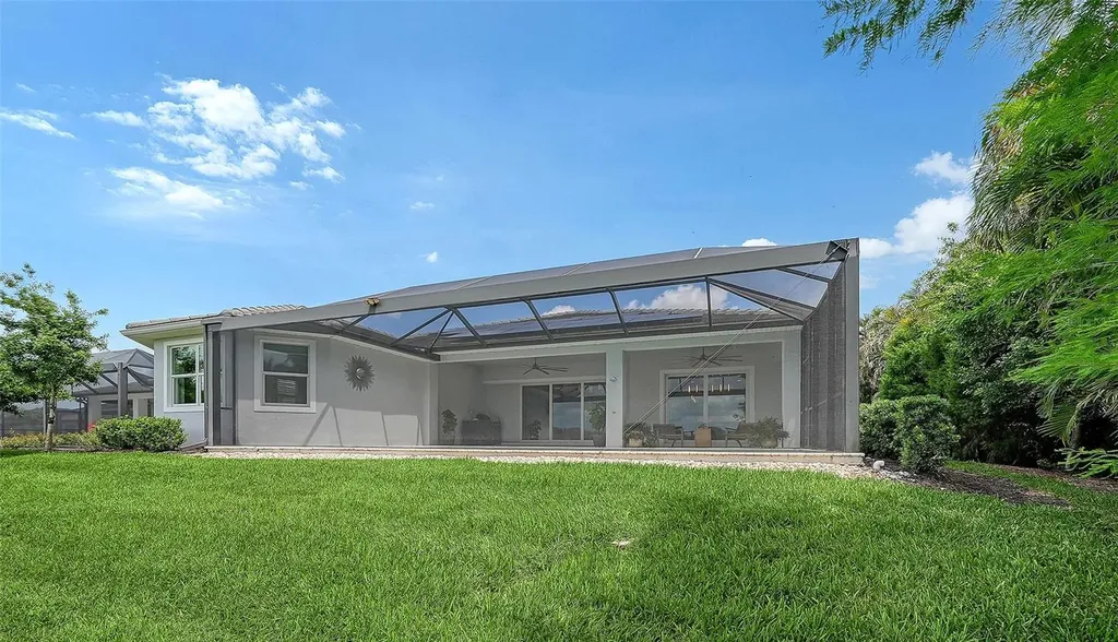 7700 Sandhill Lake Drive Sarasota FL 34241