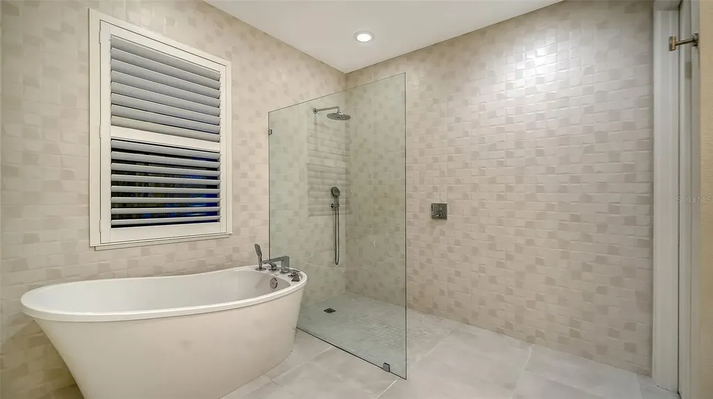 7700 Sandhill Lake Drive Sarasota FL 34241