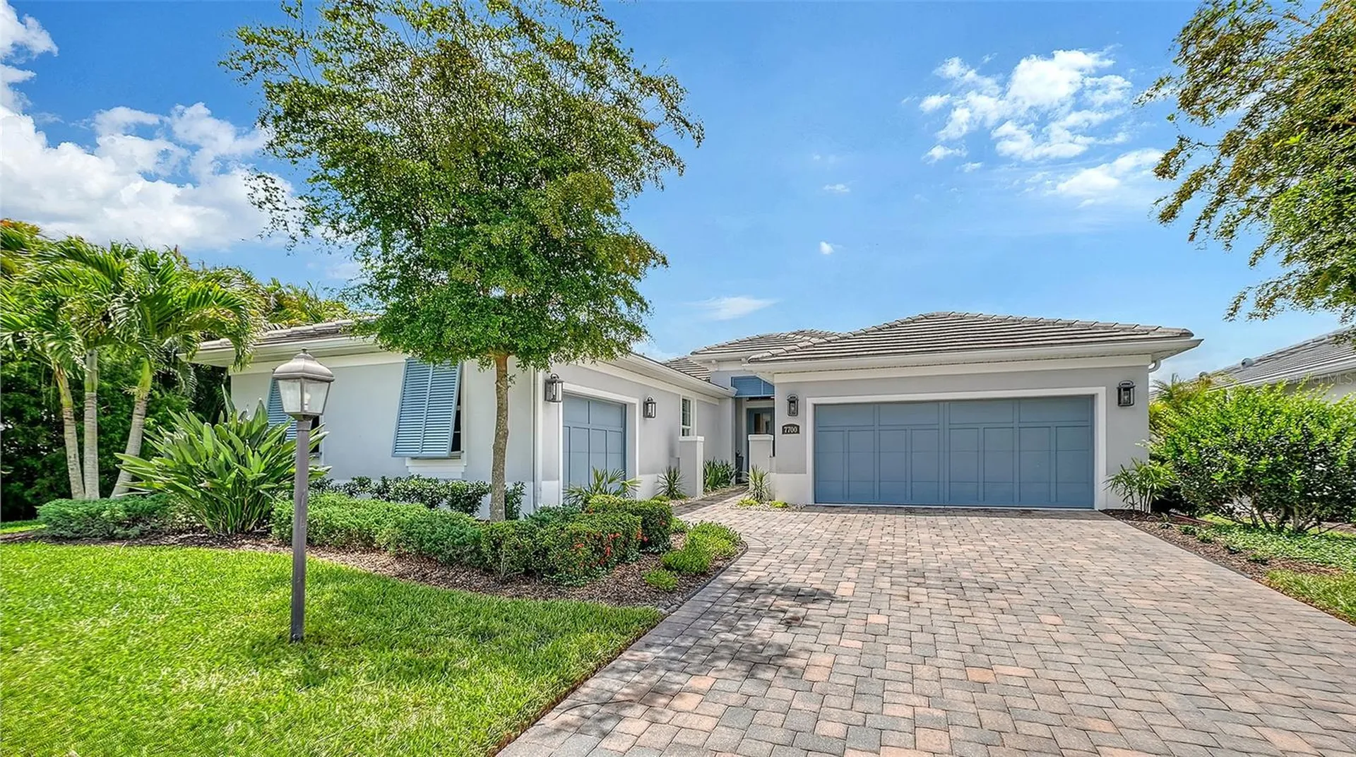 7700 Sandhill Lake Drive Sarasota FL 34241