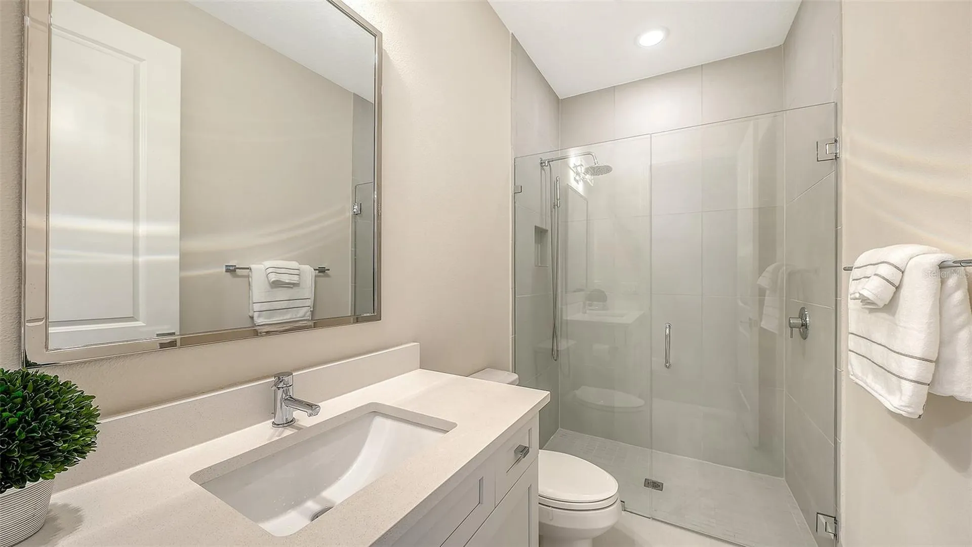 7700 Sandhill Lake Drive Sarasota FL 34241