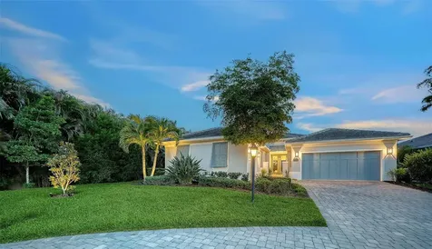 7700 Sandhill Lake Drive Sarasota FL 34241