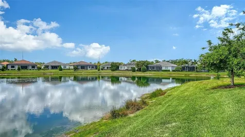 7700 Sandhill Lake Drive Sarasota FL 34241
