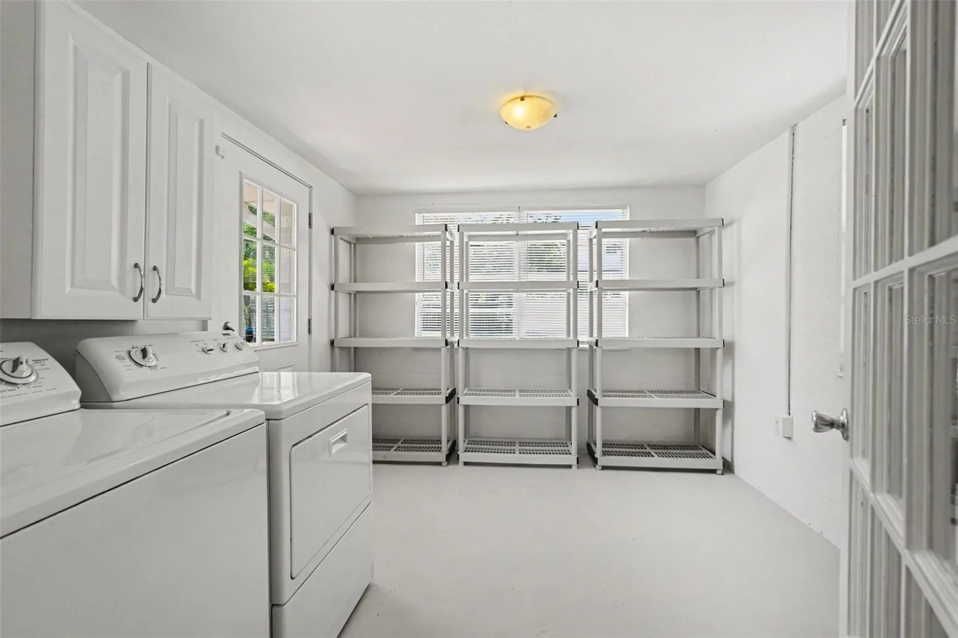 4704 W Lawn Avenue Tampa FL 33611