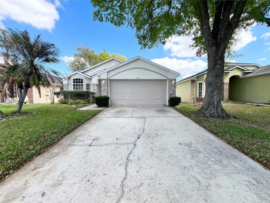 202 Woodbury Pines Circle Orlando FL 32828