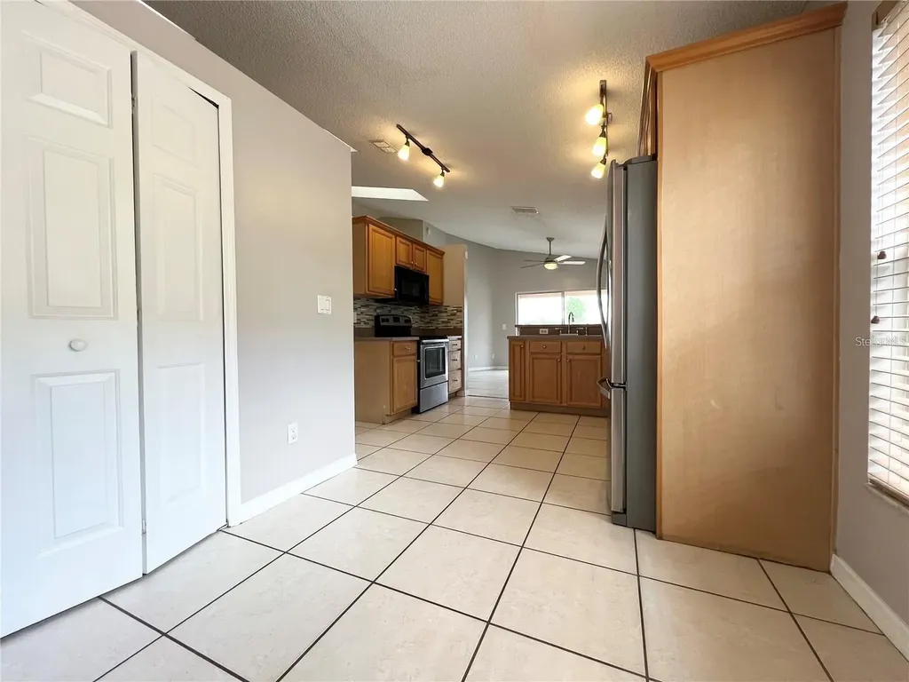 202 Woodbury Pines Circle Orlando FL 32828