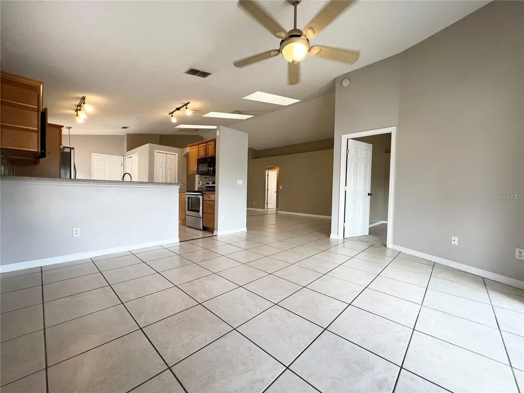 202 Woodbury Pines Circle Orlando FL 32828