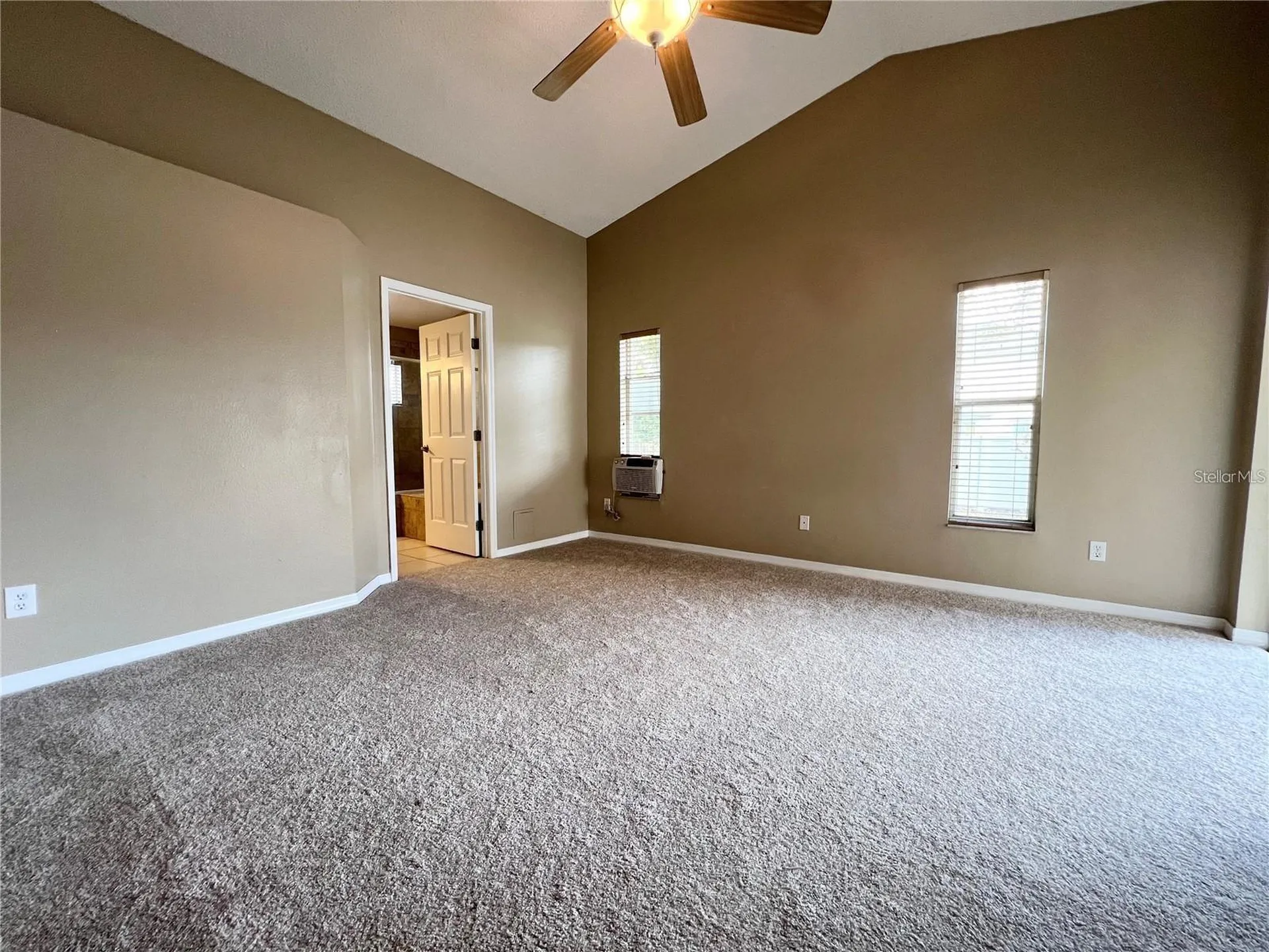 202 Woodbury Pines Circle Orlando FL 32828