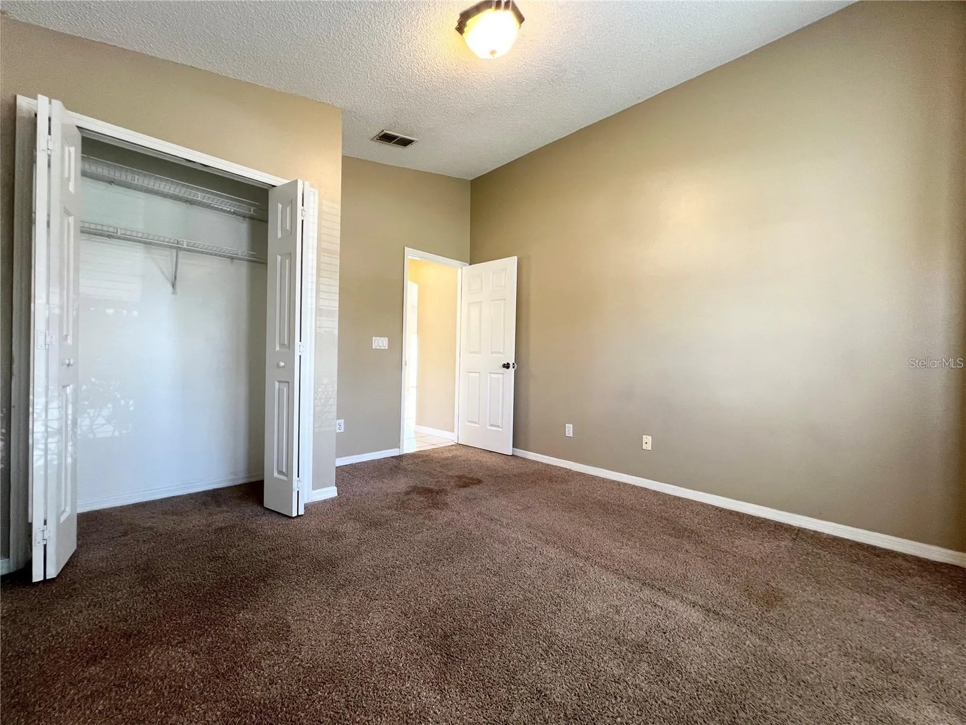 202 Woodbury Pines Circle Orlando FL 32828