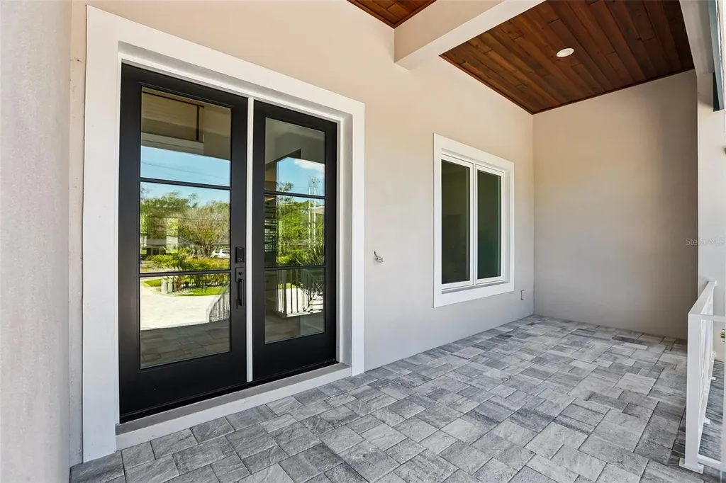 3013 S West Shore Boulevard Tampa FL 33629
