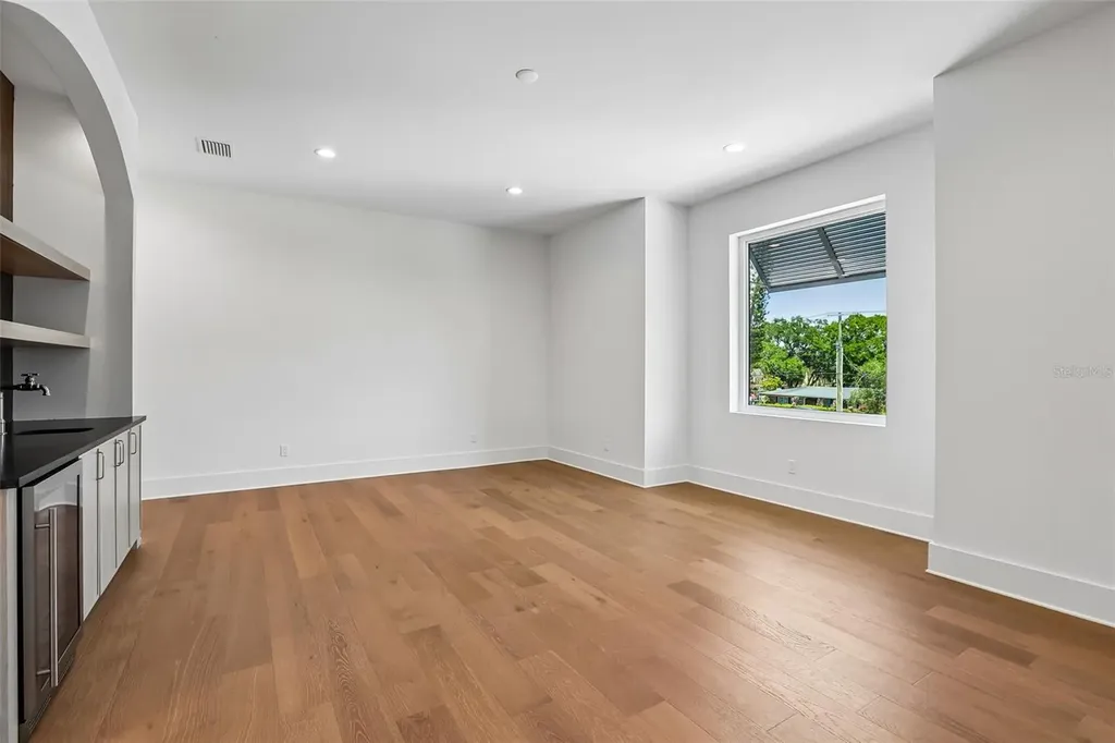 3013 S West Shore Boulevard Tampa FL 33629