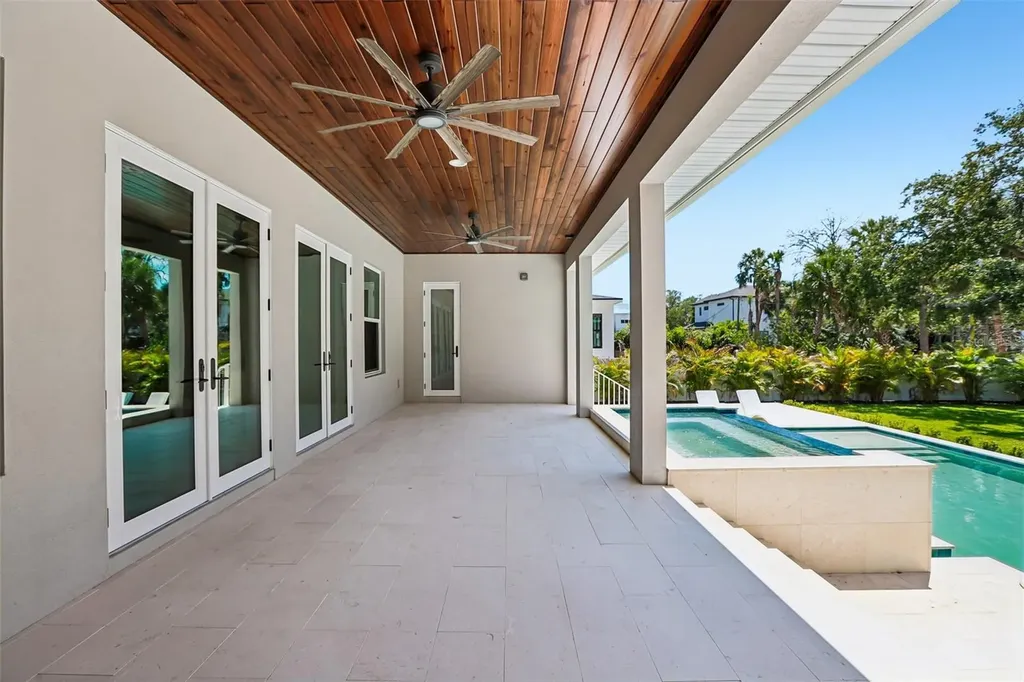 3013 S West Shore Boulevard Tampa FL 33629