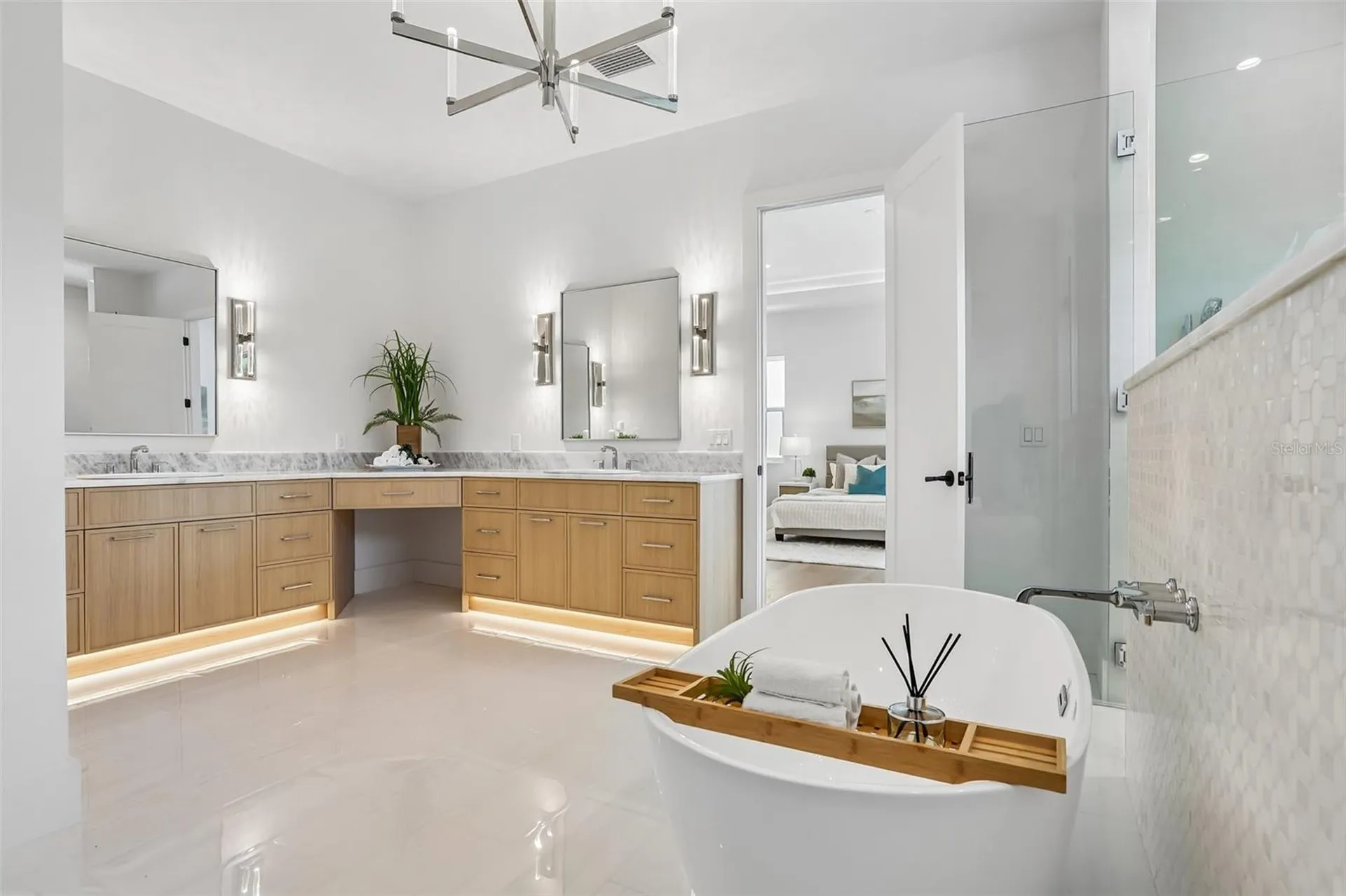 3013 S West Shore Boulevard Tampa FL 33629