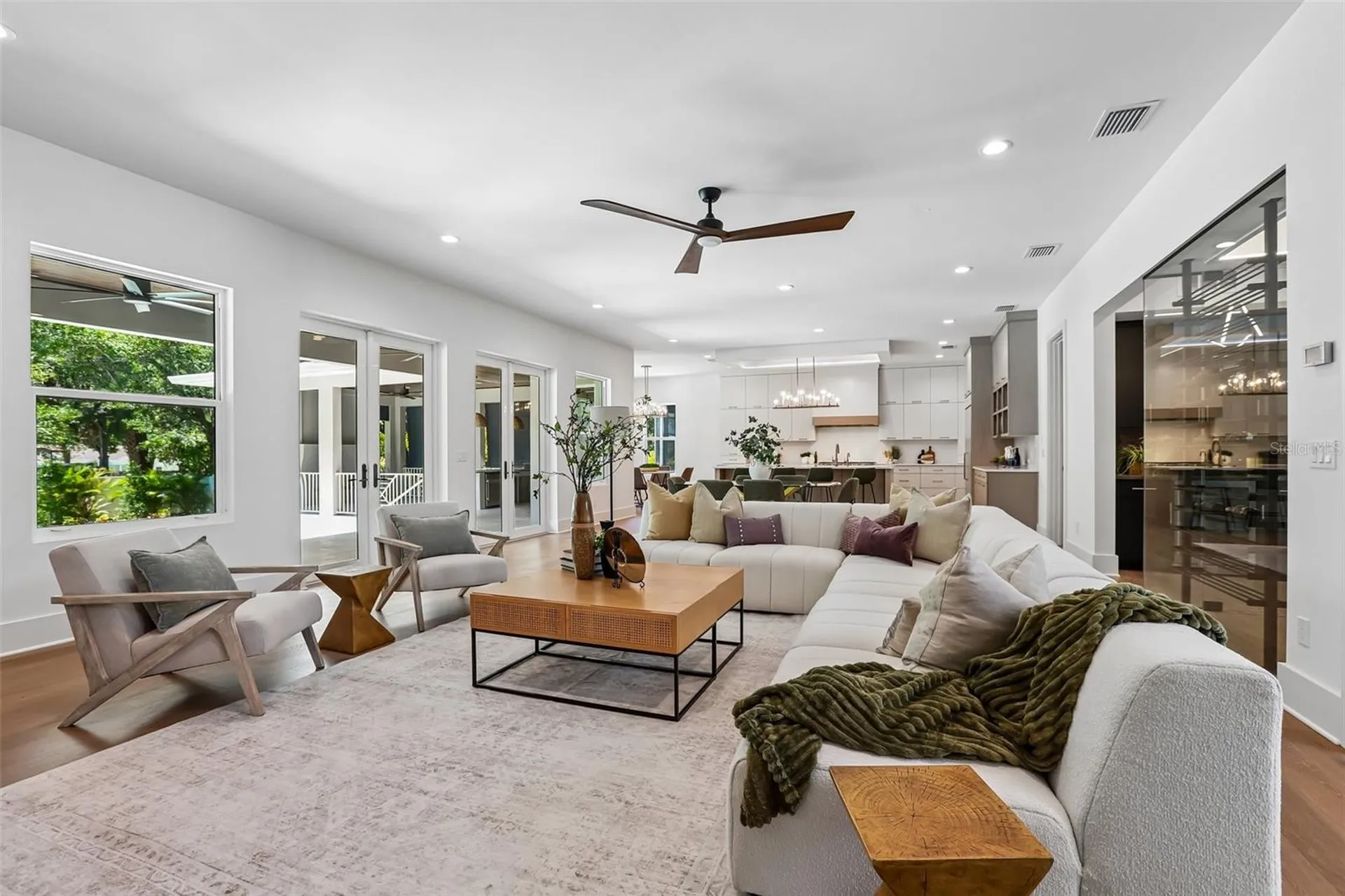 3013 S West Shore Boulevard Tampa FL 33629