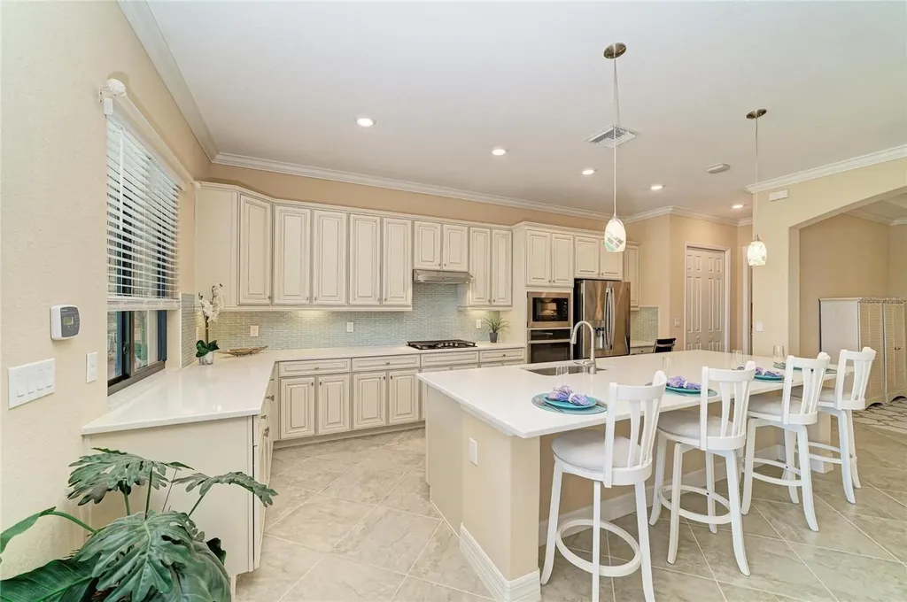 17456 Hickok Belt Loop Lakewood Ranch FL 34211