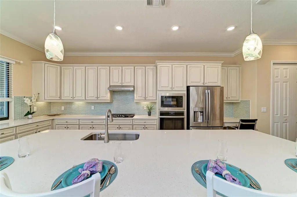 17456 Hickok Belt Loop Lakewood Ranch FL 34211