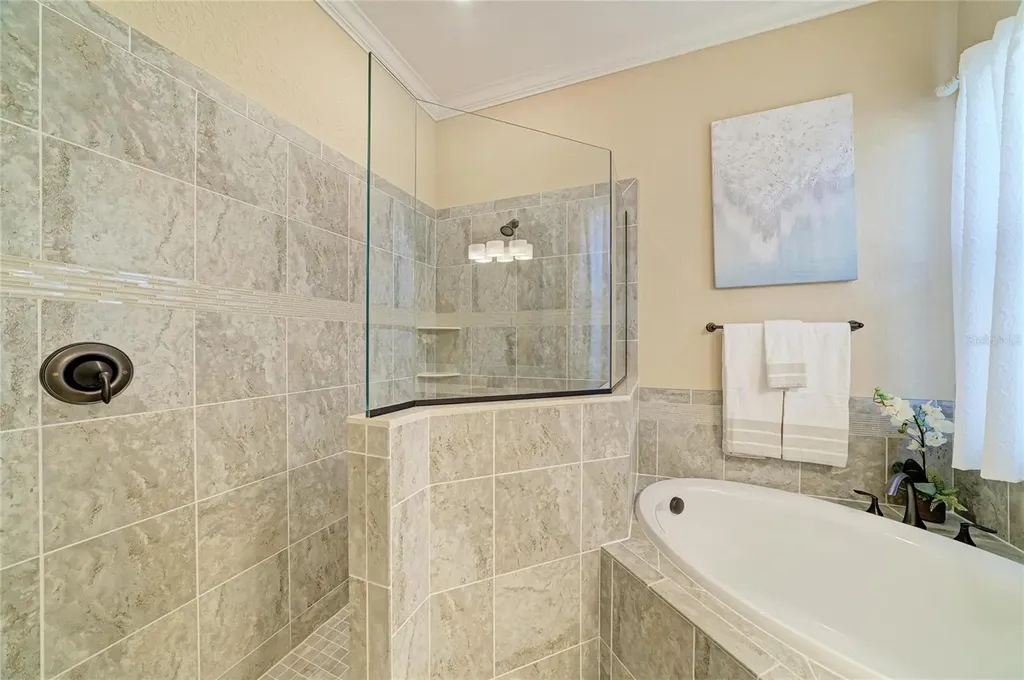 17456 Hickok Belt Loop Lakewood Ranch FL 34211