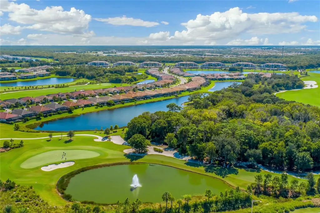 17456 Hickok Belt Loop Lakewood Ranch FL 34211