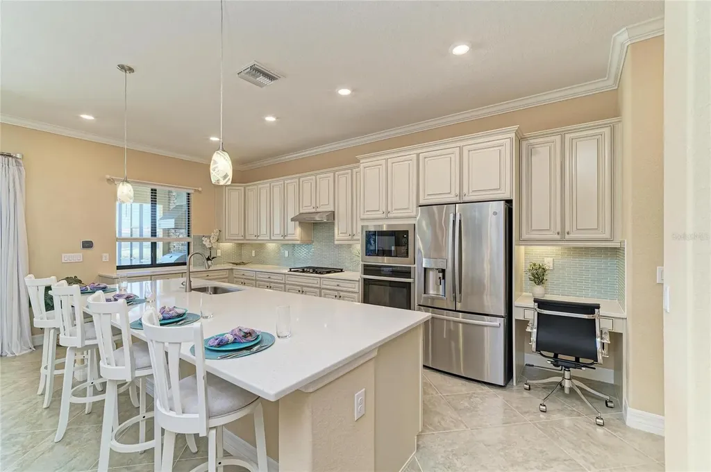 17456 Hickok Belt Loop Lakewood Ranch FL 34211