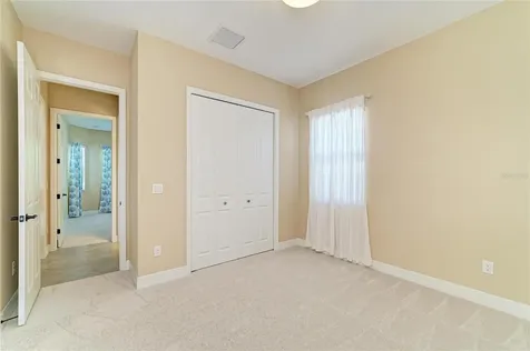 17456 Hickok Belt Loop Lakewood Ranch FL 34211