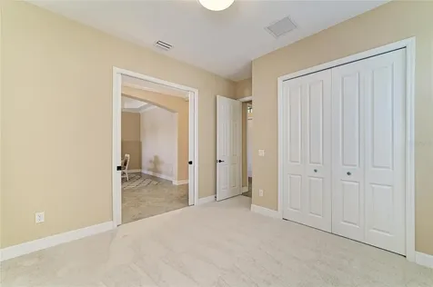 17456 Hickok Belt Loop Lakewood Ranch FL 34211