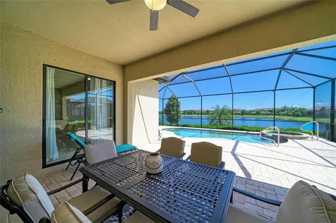 17456 Hickok Belt Loop Lakewood Ranch FL 34211