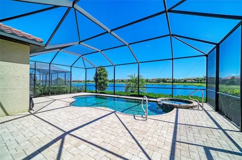 17456 Hickok Belt Loop Lakewood Ranch FL 34211