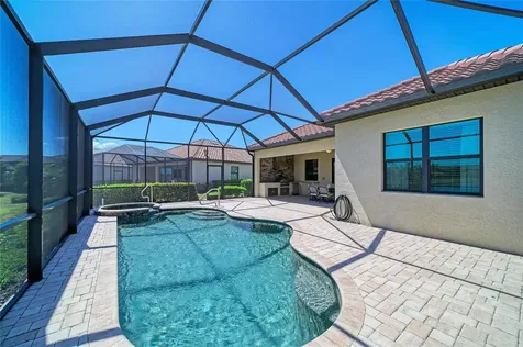 17456 Hickok Belt Loop Lakewood Ranch FL 34211