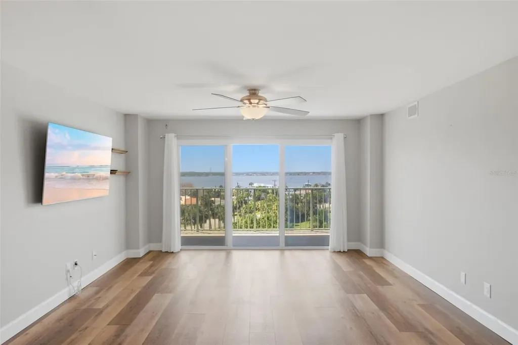 4 Oceans West Boulevard Daytona Beach Shores FL 32118
