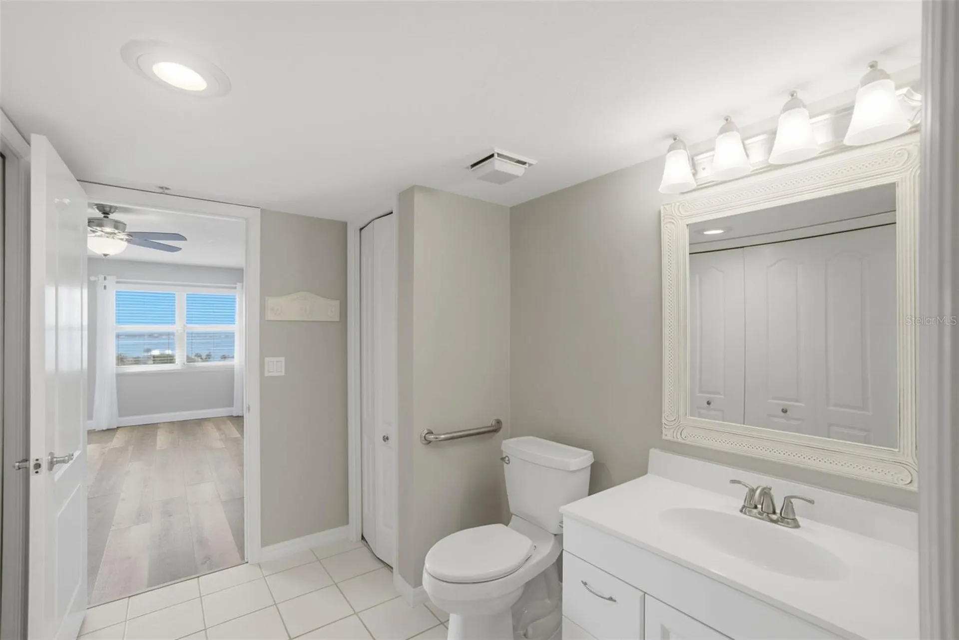 4 Oceans West Boulevard Daytona Beach Shores FL 32118