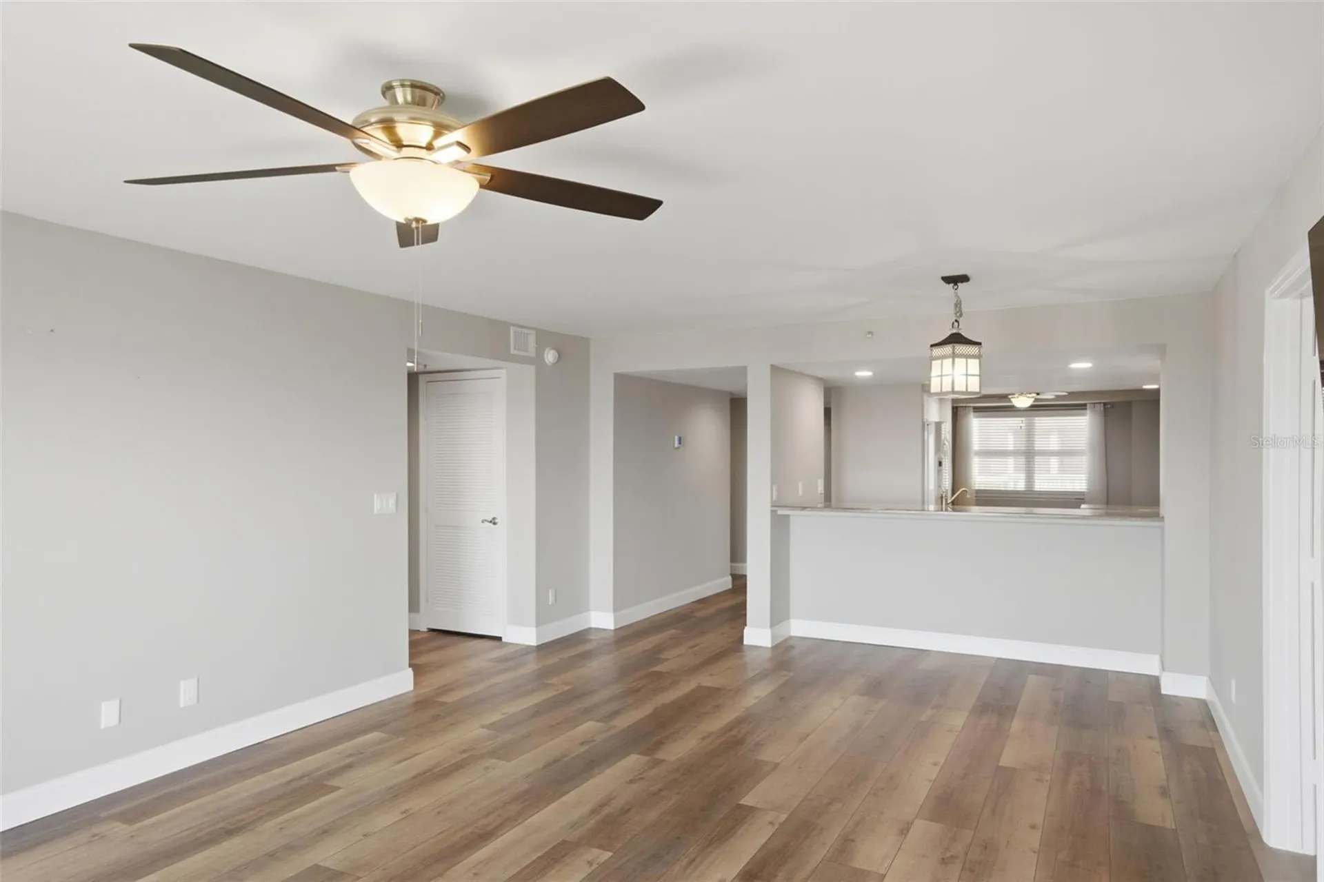 4 Oceans West Boulevard Daytona Beach Shores FL 32118