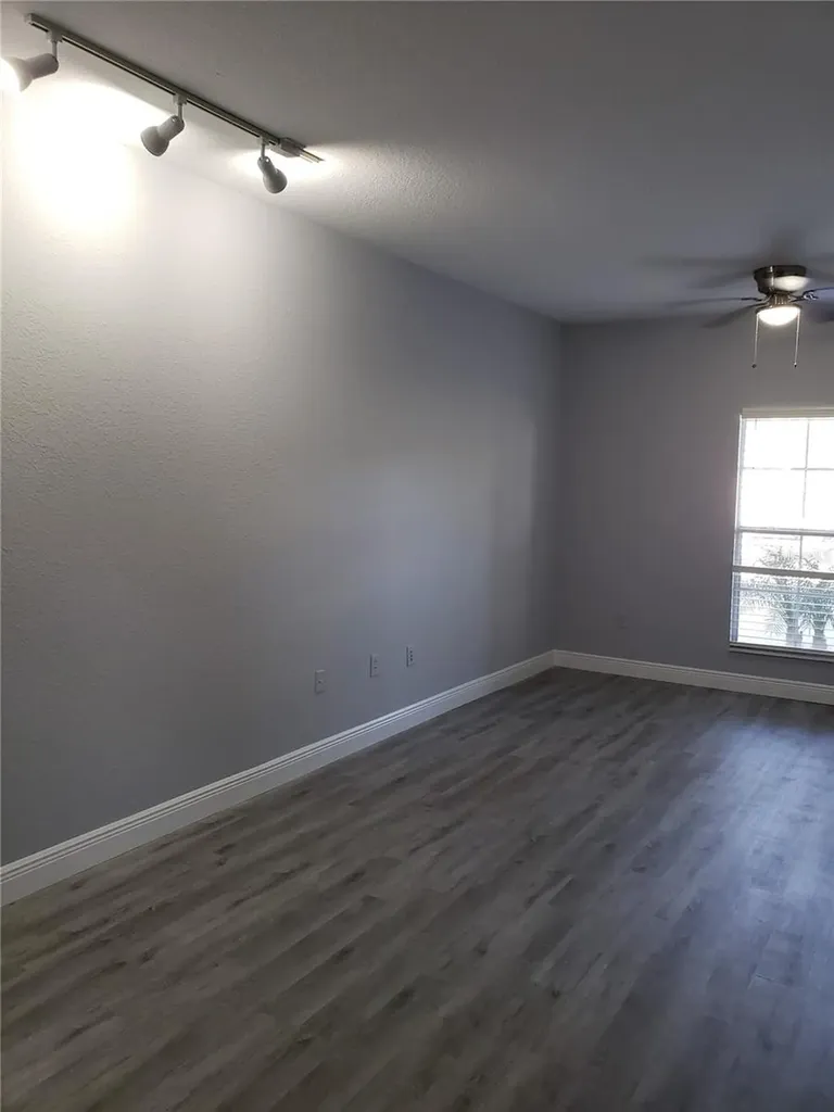 402 S Armenia Avenue Tampa FL 33609